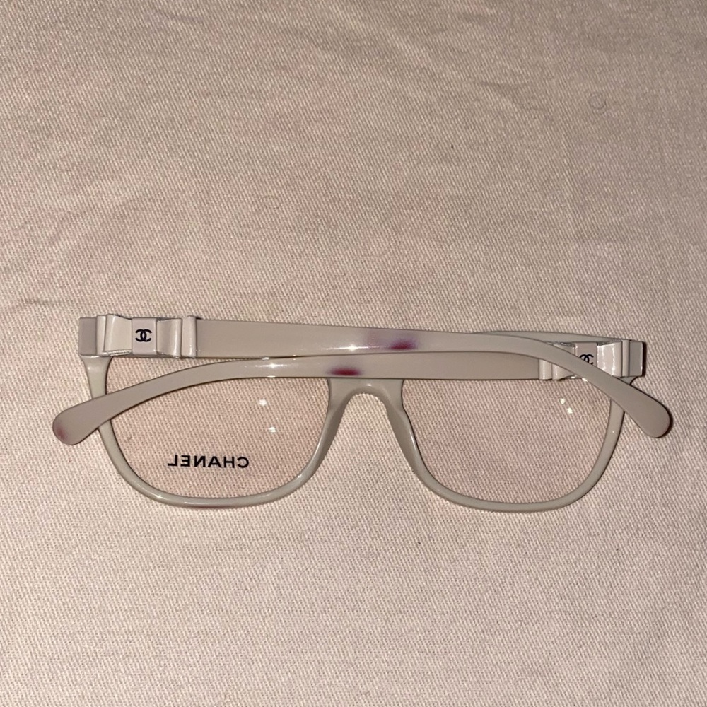 Chanel nude frames - Picture 2 of 15